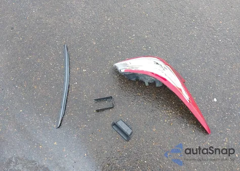 2018 Nissan Altima 2.5 Sl z USA, uszkodzony, nr VIN 1N4AL3AP0JC241345